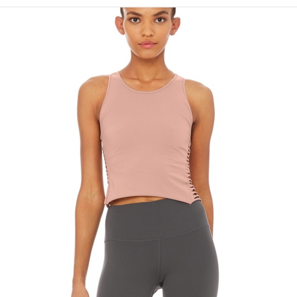 ISO Alo Yoga reform tank